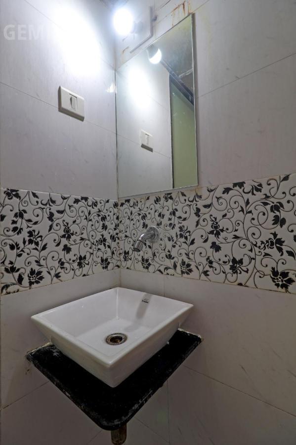Hotel Gemini Bombay Extérieur photo