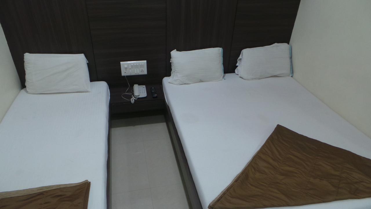 Hotel Gemini Bombay Extérieur photo