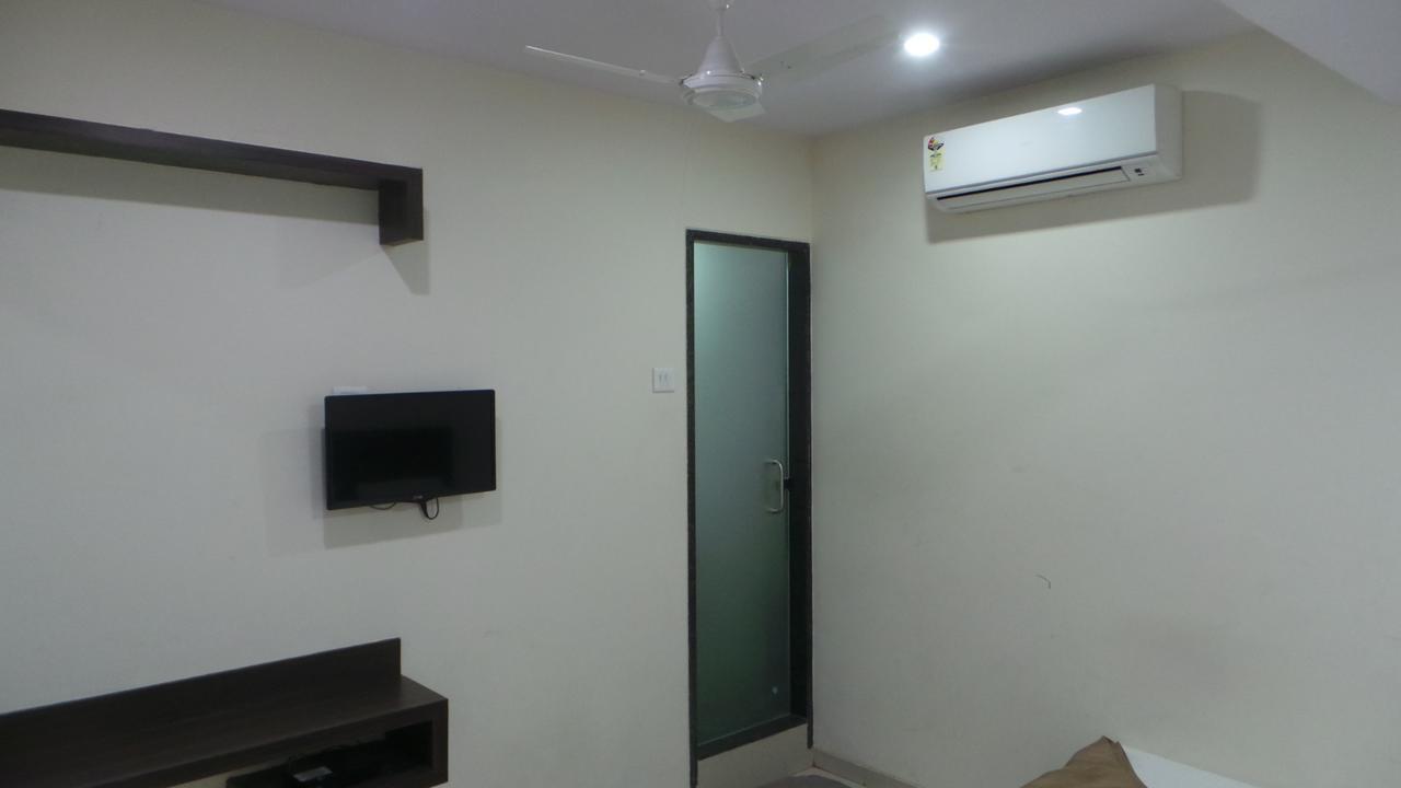 Hotel Gemini Bombay Extérieur photo